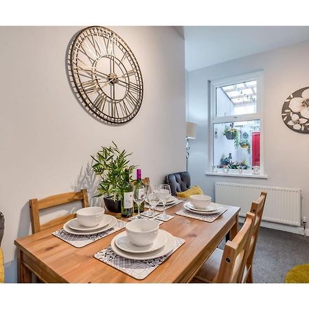 Central Belfast Apartments Ravenhill 外观 照片