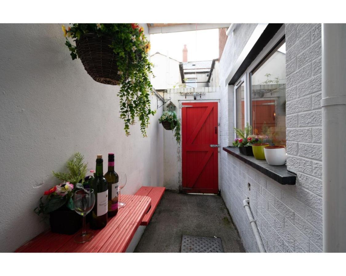 Central Belfast Apartments Ravenhill 外观 照片