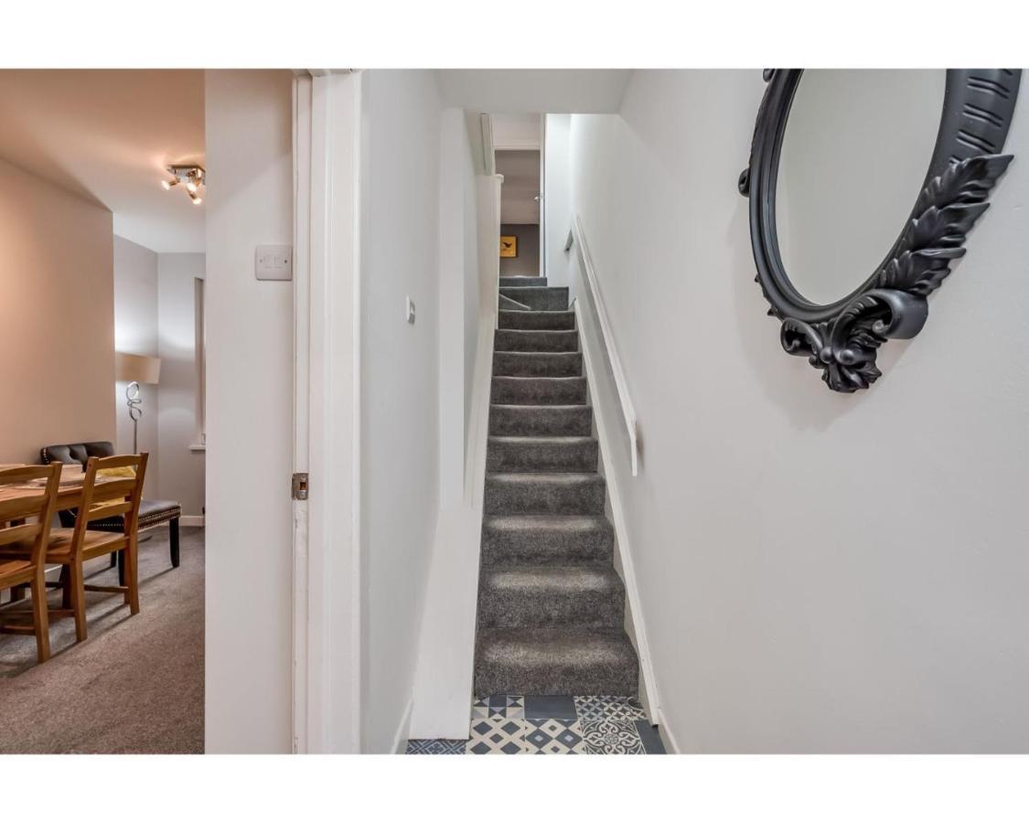 Central Belfast Apartments Ravenhill 外观 照片