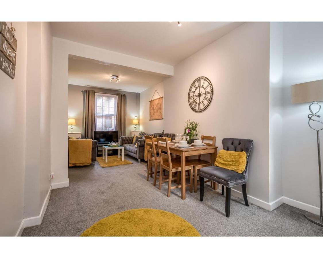 Central Belfast Apartments Ravenhill 外观 照片
